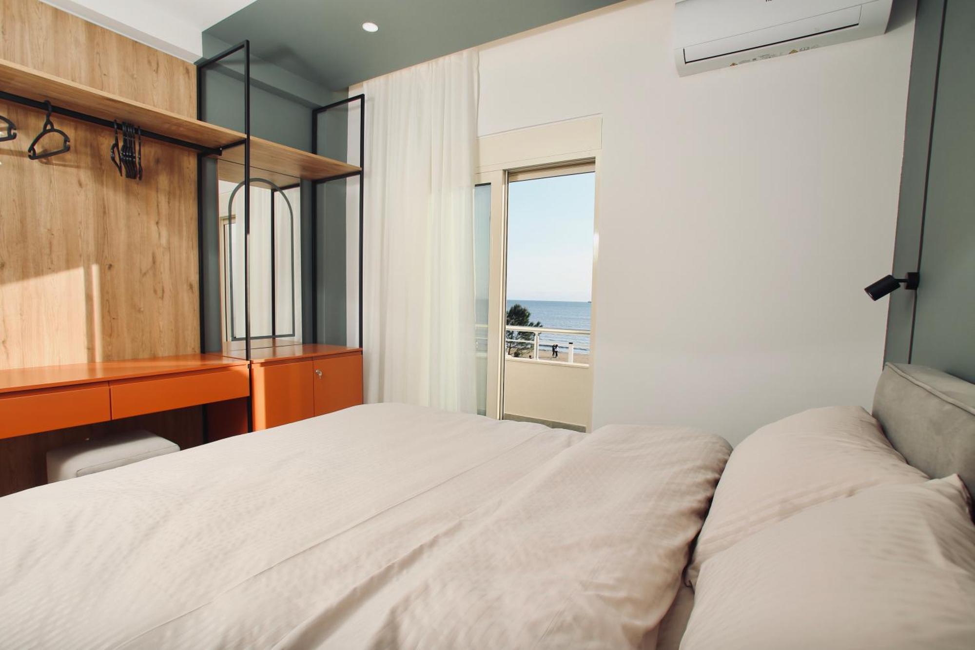 Luxurious Dreamy Seaview Apartment Durrës Exteriör bild