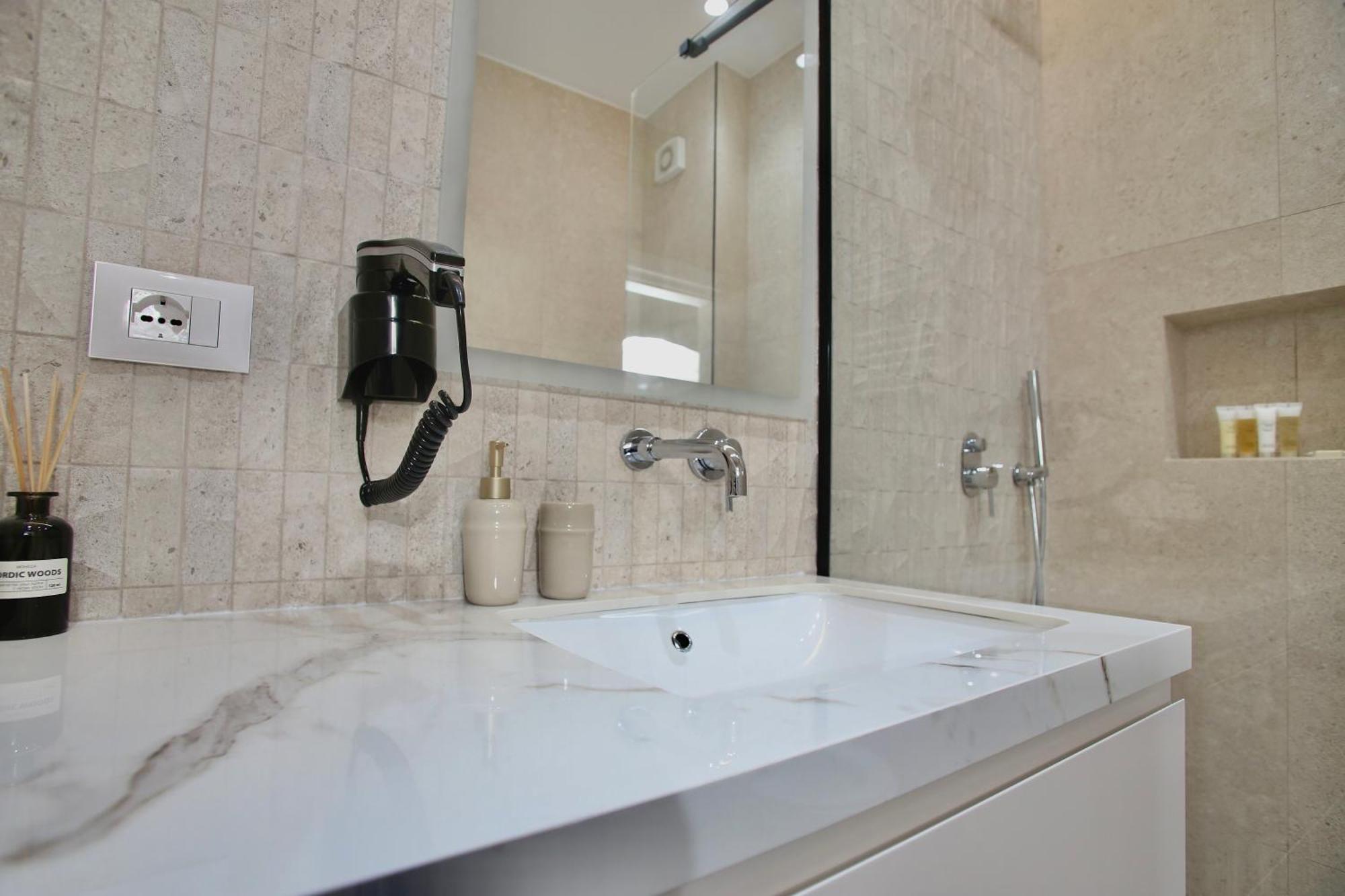 Luxurious Dreamy Seaview Apartment Durrës Exteriör bild